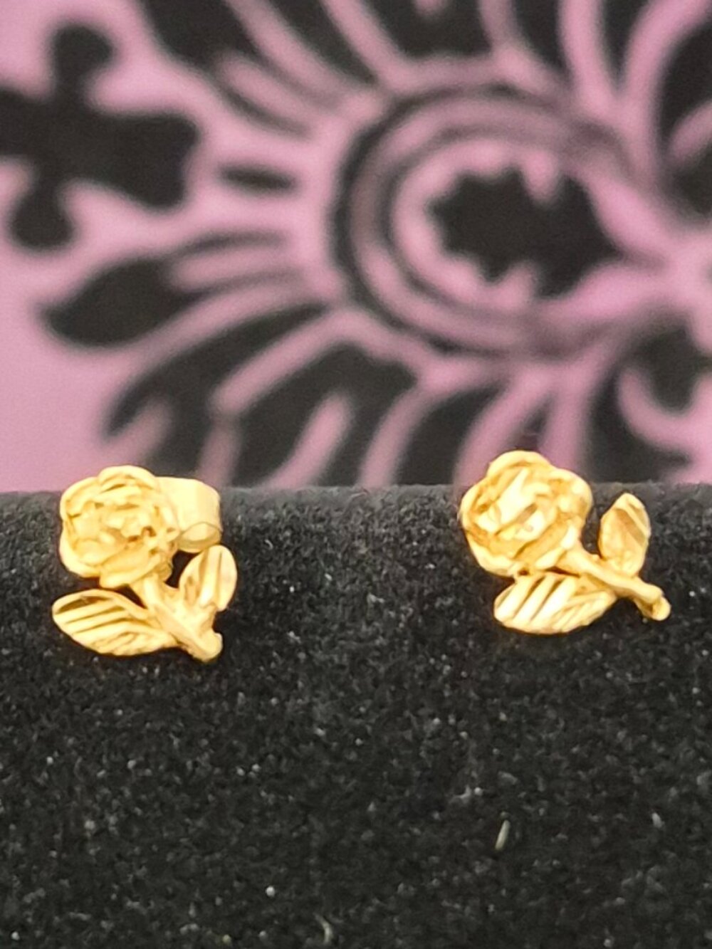 Vintage Estate 14K Yellow Gold Rose Post Earrings